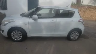 2013 Suzuki Swift Hatchback