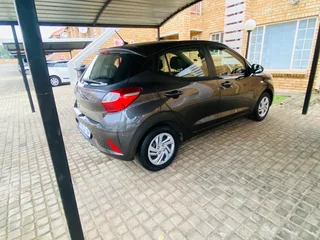 2022 Hyundai Grand I10 Hatchback