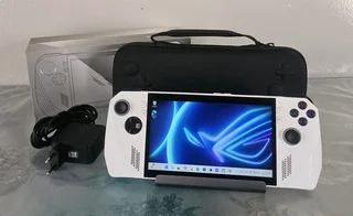 Asus Rog Ally Z1 Extreme 1TB Bundle!!