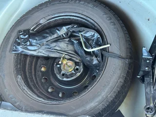 Toyota Corrola 160i GLE AUTOMATIC