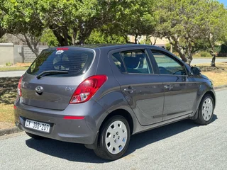 Hyundai i20 1.4 Automatic 2014