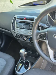 Hyundai i20 1.4 Automatic 2014