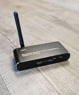 D09 Wireless Bluetooth Receiver/Transmitter and Digital to Analog Converter (10006395)