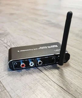 D09 Wireless Bluetooth Receiver/Transmitter and Digital to Analog Converter (10006395)