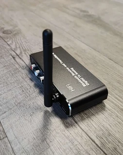 D09 Wireless Bluetooth Receiver/Transmitter and Digital to Analog Converter (10006395)