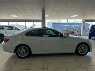 2012 BMW 3 Series Coupe