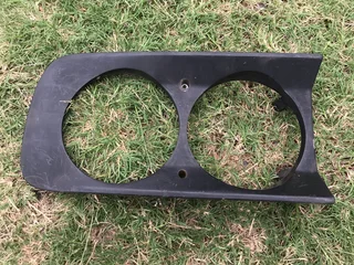 NISSAN CW41 HEAD LIGHT TRIM