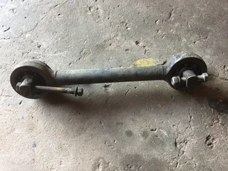 NISSAN CW41 TORQUE ARMS