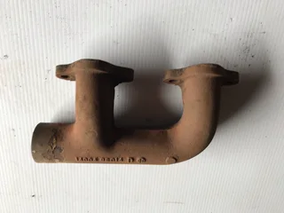 Nissan Cw41 Exhaust Manifold Pieces