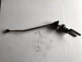 Nissan Cw41 Gear Lever With Support Assembly