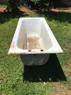 Cast Iron Bathtub