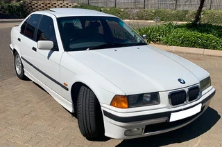 1998 BMW E36 328i Auto
