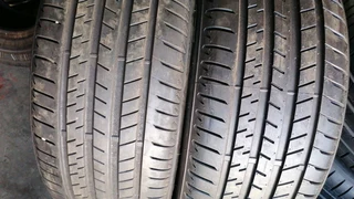 Two tyres as good as new 245 40 21 runflat bridgestone tyres all clean in very good condition