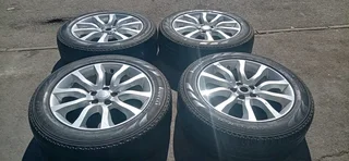 We are selling a set of 20 inch Ranger Rover mag rims with Good tyres in a VERY GOOD CONDITION
