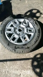 One 17 inch original Hyundai straria mag rim and tyre for spare.All clean tyre 80% App 0604480246