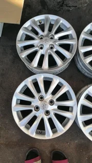 We are selling a set of 15 inch original Toyota Etios mag rims in a very good condition