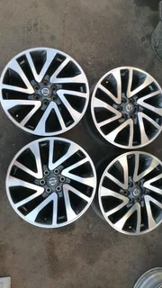 We are selli a set of 18 inch original Nissan Navara mag wheels in a very good condition.