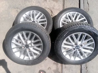 We are selling a set of clean 15 inch original kiA mag rims with 80% tyres in a very good condition