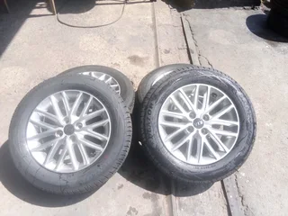 We are selling a set of clean 15 inch original kiA mag rims with 80% tyres in a very good condition