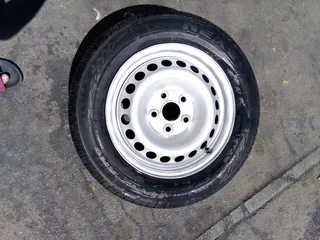 16 inch original T5 VW transporter spre Wheel