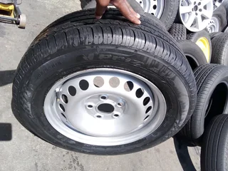 16 inch original T5 VW transporter spre Wheel