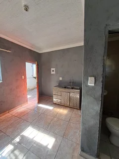 Single - Ad posted by Jay