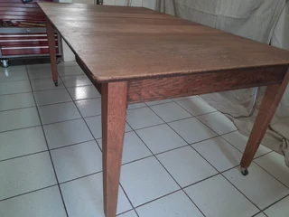 Table- Antique - Solid Oak - 3 Extensions. R17500