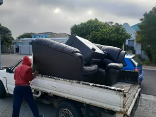 Affordable transportation coll&amp;deliveries and removals All area&#39;s 067 287 5056