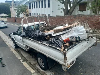 067 2875056 waste garden refuse garage clearance all area's affordable bakki for hire