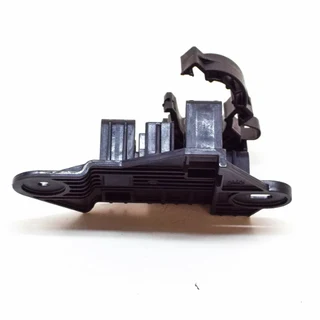 Volkswagen Polo MK5 6R Coolant Line Bracket – 6C0820771 Second Hand