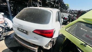 AUDI  Q5