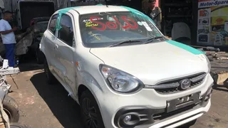 TOTOTA VITZ XR