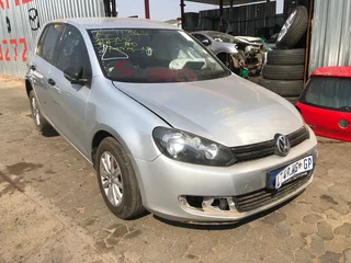VW GOLF 6