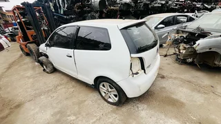 POLO VIVO 2 DOOR