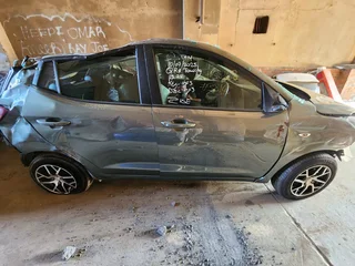 HYUNDAI GRAND i10