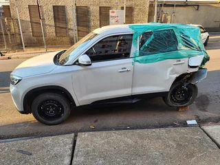 TOYOTA URBAN CRUISER