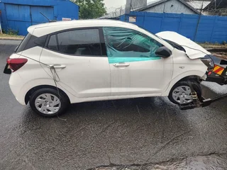 HYUNDAI GRAND I10