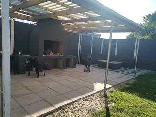 Braai and carport