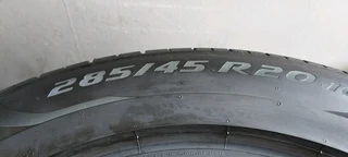 90% new pirellie Pzero tyres