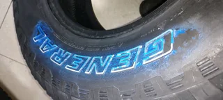 General grabber AT3  265/70/17