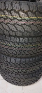 285-70-17 general grabber AT3