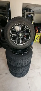 Aftermarket wheels with grabber Tyre