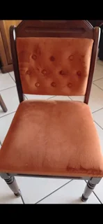 Imbuia Antique Diningroom table and chairs in excellent condition  asking Price R25000