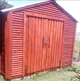Wendy Houses And Log Cabins