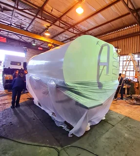 HONEY SUCKER TRUCK MANUFACTURER SEPTIC SEWERAGE TANK