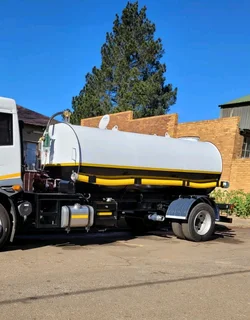 HONEY SUCKER TRUCK MANUFACTURER SEPTIC SEWERAGE TANK