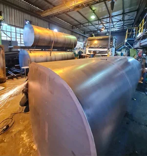 HONEY SUCKER TRUCK MANUFACTURER SEPTIC SEWERAGE TANK