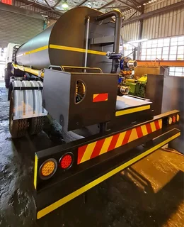 WATER BOWSER TRUCK MANUFACTURER WATER TRUCK TANK