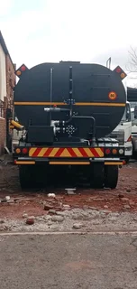 WATER TANKER MANUFACTURER WATER BOWSER TANK
