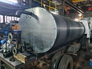 HONEY SUCKER TRUCK MANUFACTURER SEPTIC SEWERAGE TANK